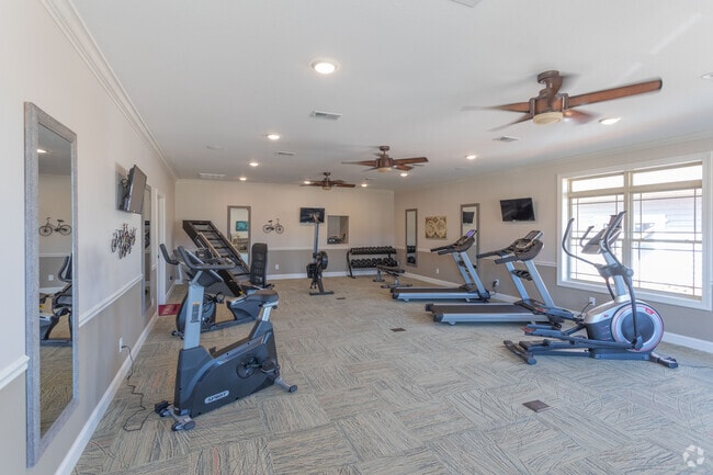 Fitness Center - Wynwood Apartments