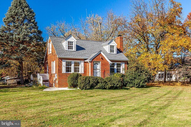 Building Photo - 1126 Reston Ave