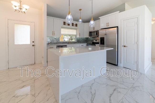Building Photo - 14426 Indian Ridge Trail