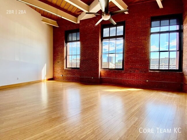 Foto del edificio - 382 W 22nd St