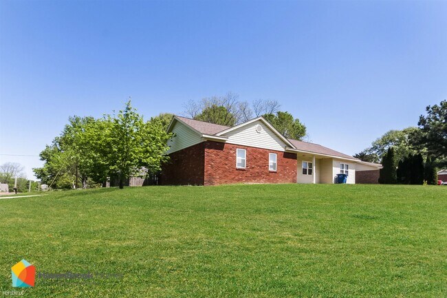 Building Photo - 4 br, 2 bath House - 10018 Goodman Rd