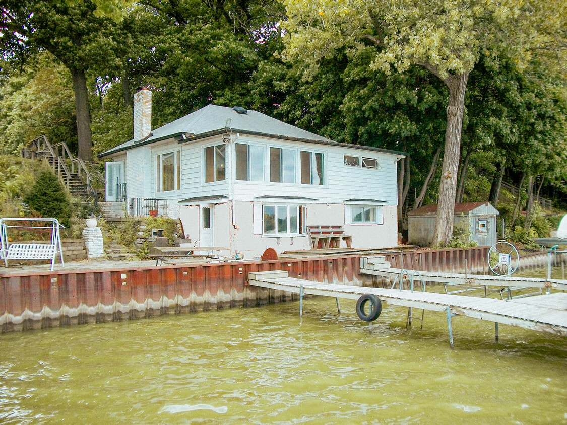 Foto principal - 42731 N Woodbine Ave