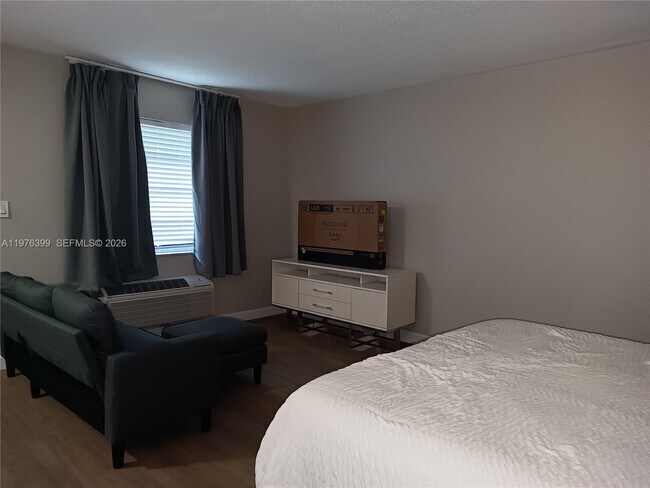 Foto del edificio - 507 SE 18th St