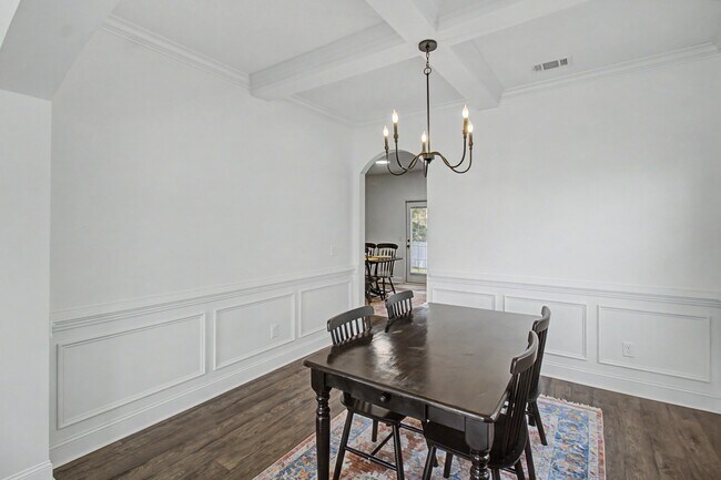 Building Photo - 906 Rachel Ln