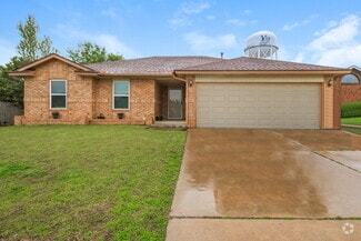 Building Photo - 1120 Shelly Rd