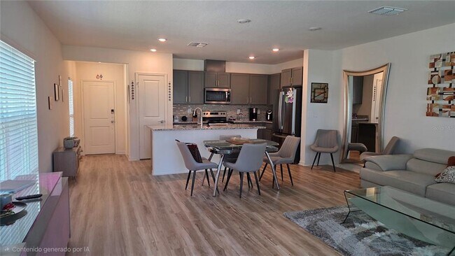Foto del edificio - 728 Stoney Pointe Cir