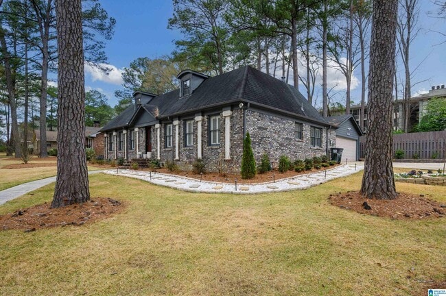 Building Photo - 2871 Wisteria Dr