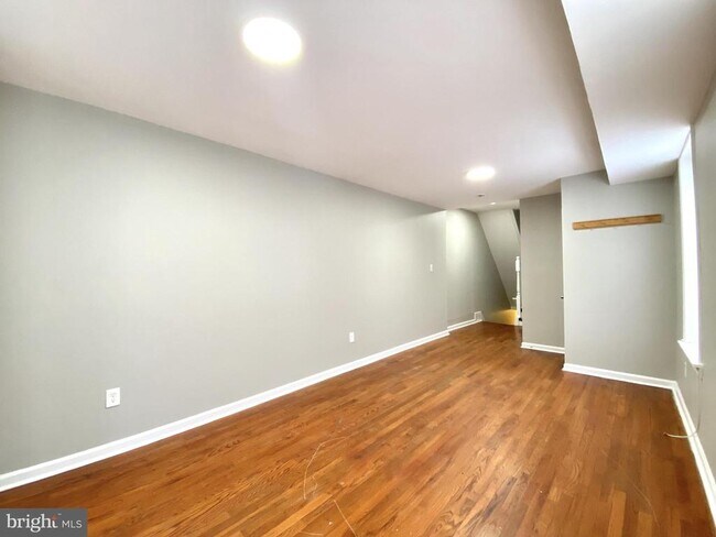 Foto del edificio - 1504 Willington St