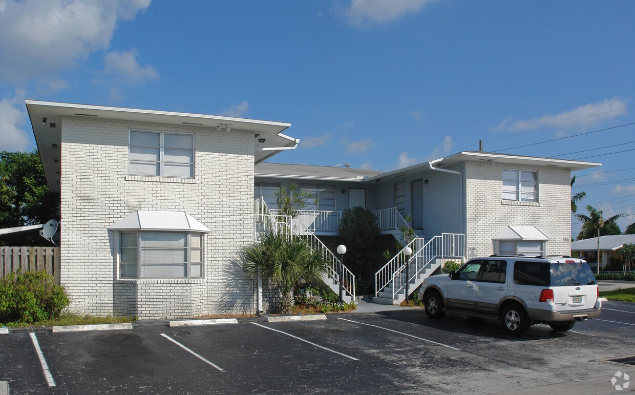 Foto del edificio - 5101 NE 18th Ave