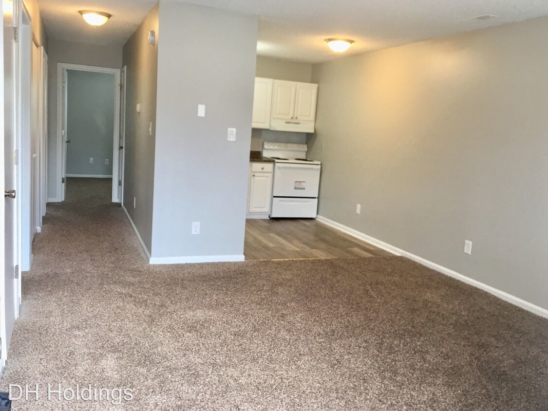 Primary Photo - 4100 Sail Ct