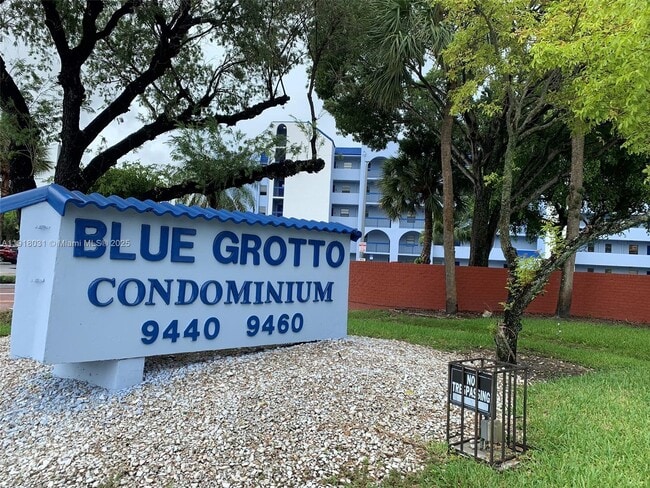 Foto del edificio - 9460 Fontainebleau Blvd