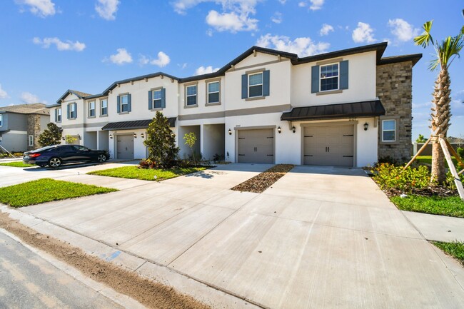 Building Photo - FOR RENT! READY NOW!! Mirada 3 Bedroom 2 1...