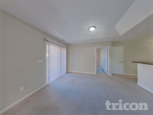 Building Photo - 420 Hedge Grove Ln