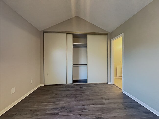 Building Photo - 12314 Flaxen Dr