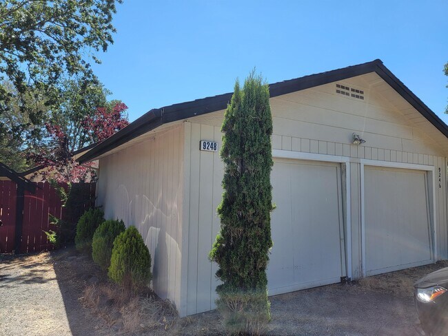 Building Photo - 9248 Starr Rd