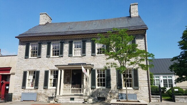 28 S Loudoun - 28 S Loudoun St