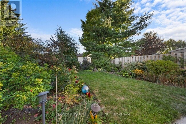 Photo du bâtiment - 16 Melanie Crescent