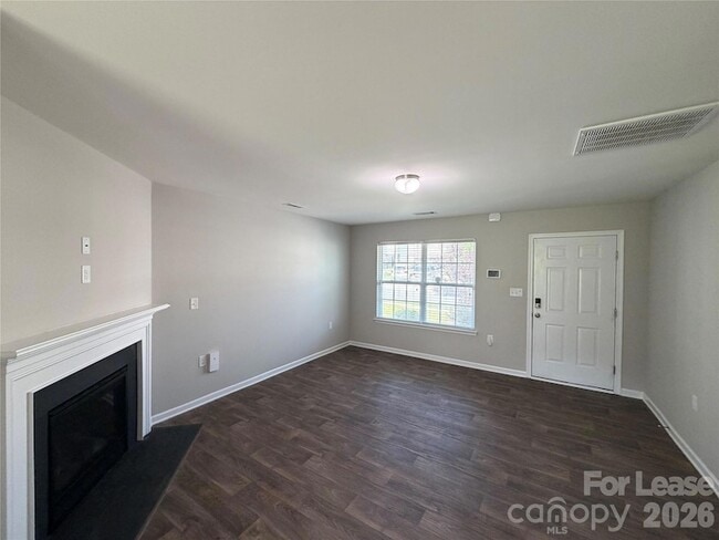 Building Photo - 4265 Long Arrow Dr