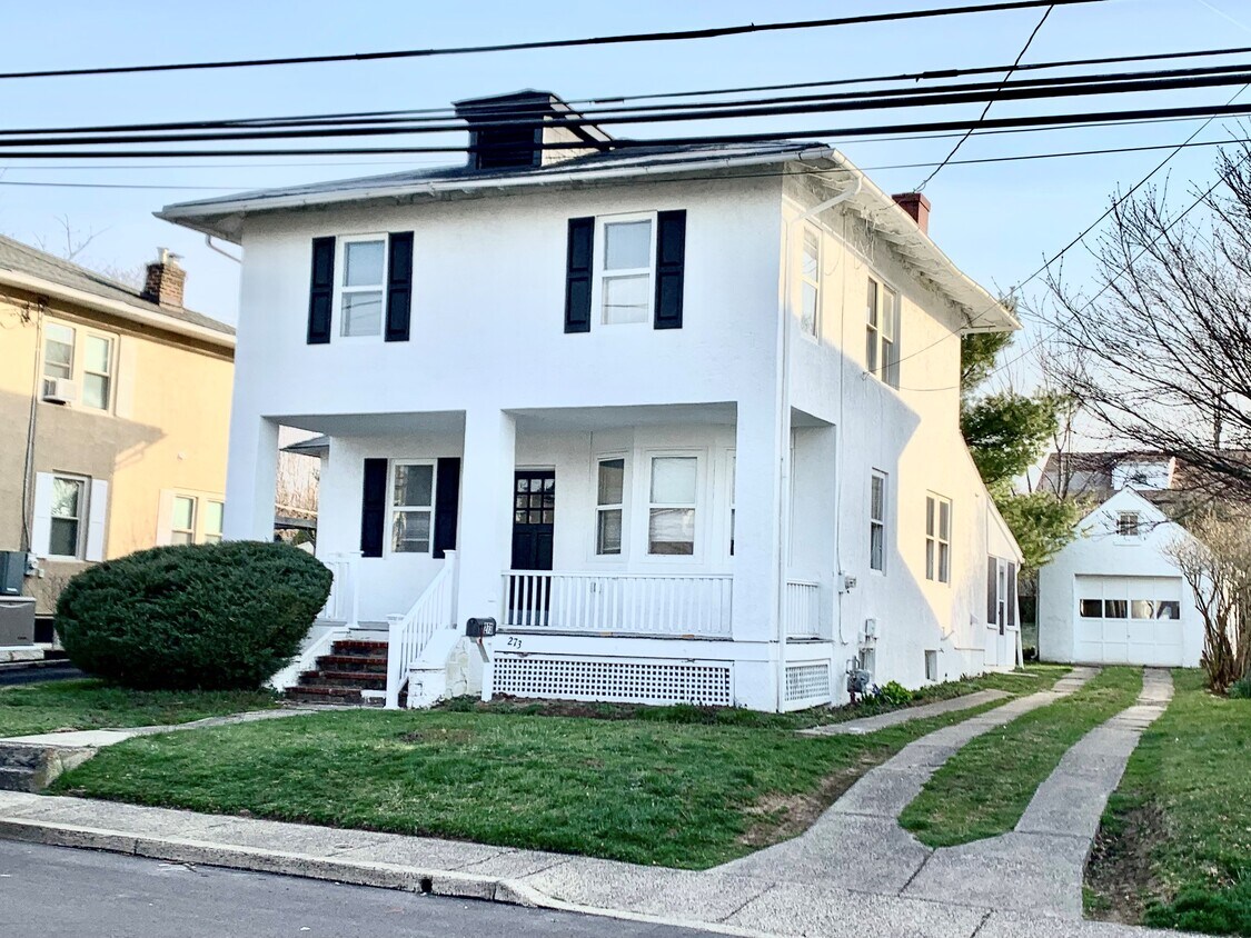 Foto principal - 273 N Spring Garden St