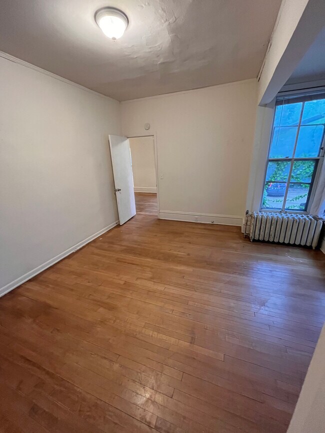 Foto del edificio - 133 E Gorham St