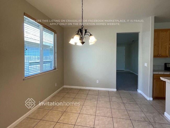 Building Photo - 8462 Patina Way