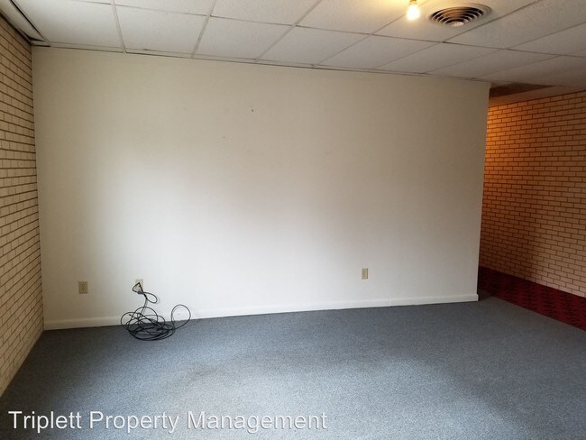 Foto del edificio - 1 br, 1 bath House - 210 North Main #4