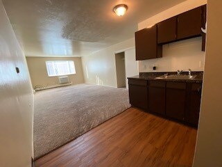 Foto del edificio - 2187 S Depew St