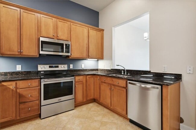 Foto del edificio - Call Ingrid Bayne at (757)873-6851