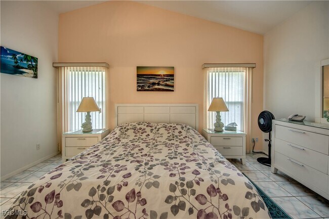 Foto del edificio - 4406 SW 25th Ave