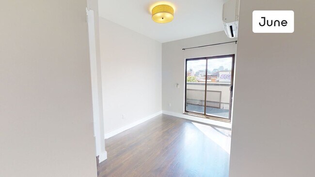 Building Photo - ROOM ONLY in 4-bed/2.0-bath Home