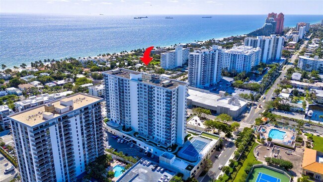 Foto del edificio - 3015 N Ocean Blvd