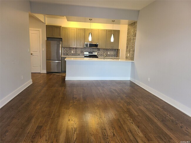 Foto del edificio - 25-34-34 Steinway St
