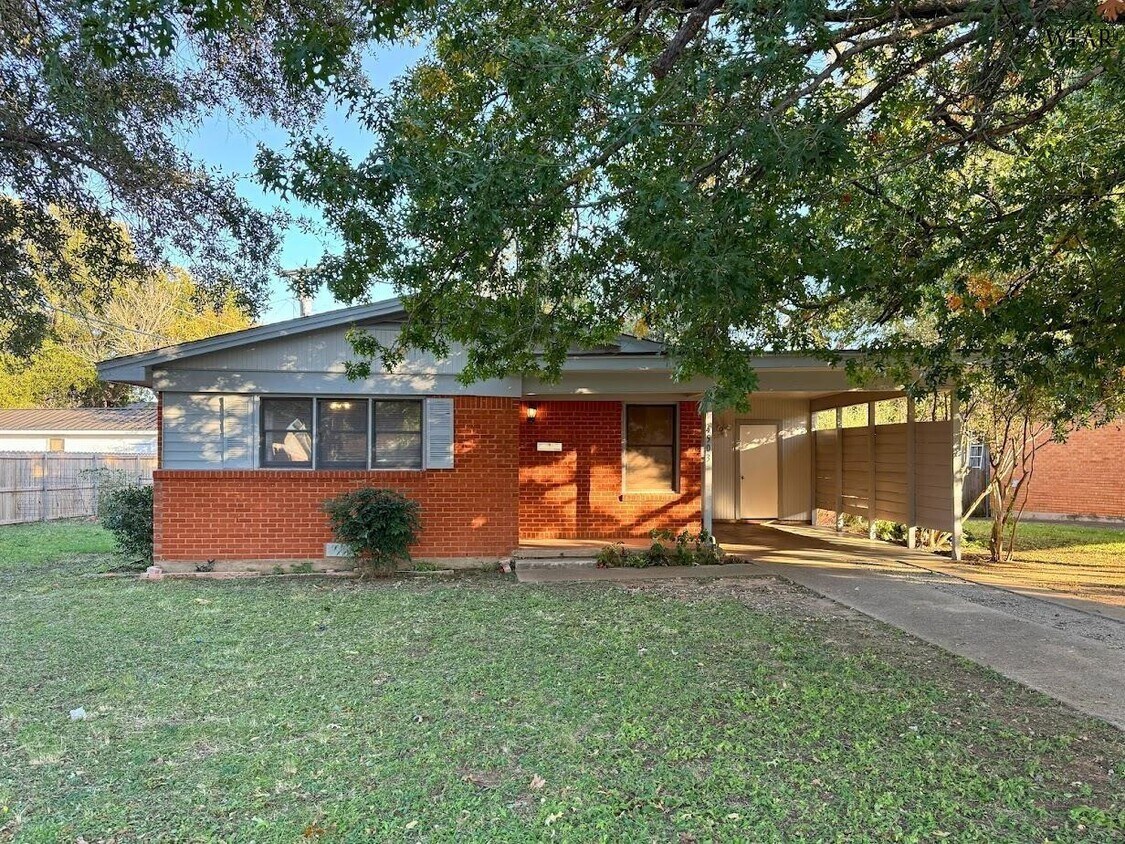 Foto principal - 4503 McCrory Ave