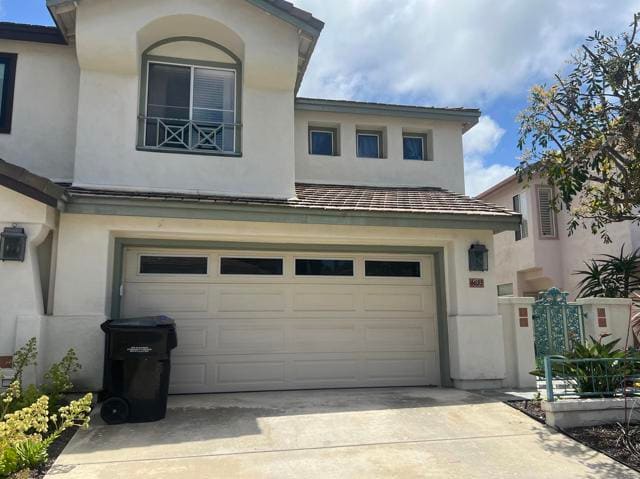 Primary Photo - 4635 Da Vinci St