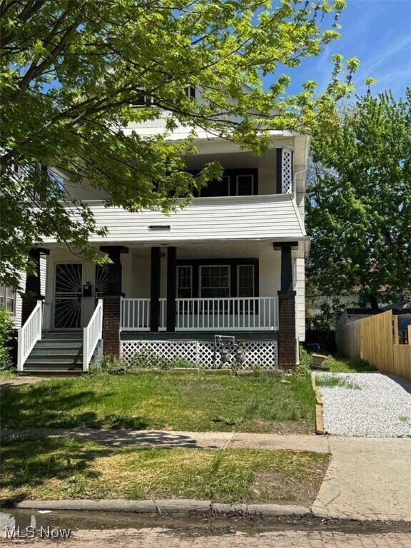 Foto principal - 3049 W 116th St