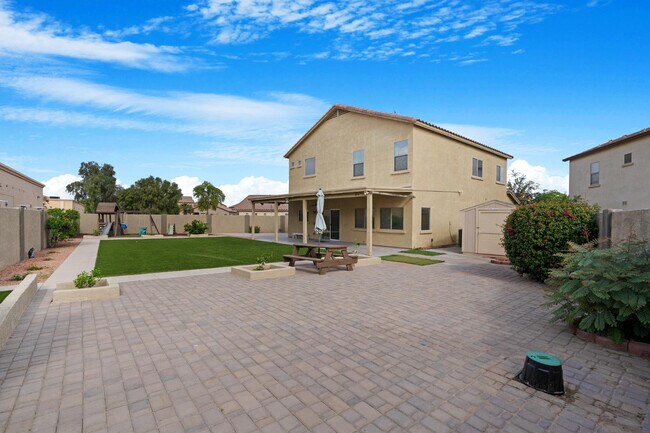 Foto del edificio - 19676 N Locke Ct