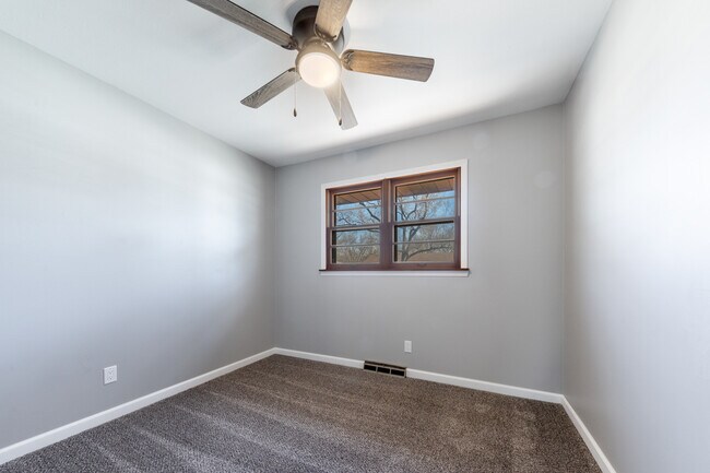 Foto del edificio - 1933 Judson St