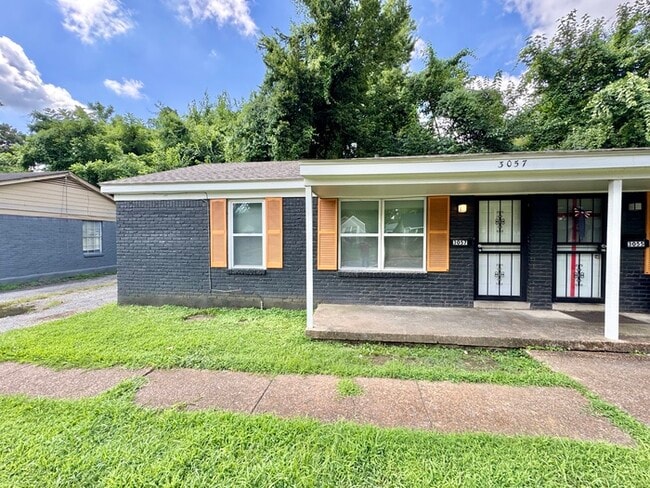 Building Photo - 3057 Radford Rd