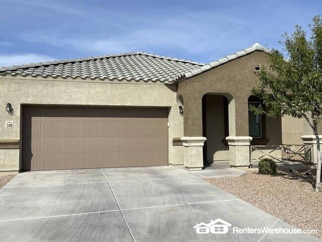Foto del edificio - North Phoenix Beauty 4bed + den 3bath clos...