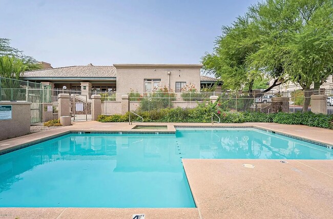 Photo - 101 S Players Club Dr Apartment