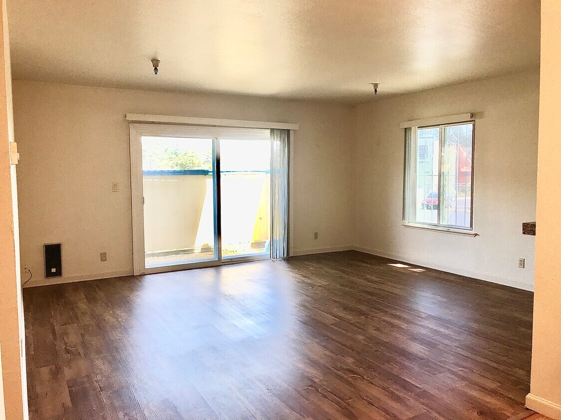 Foto principal - 190 Eastmoor Ave