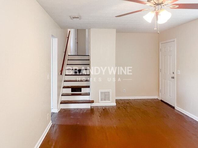 Building Photo - 930 Jorick Ct W