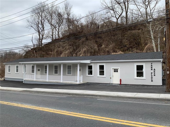 Building Photo - 288 W Elizabeth Ave