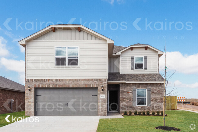 Building Photo - 521 St James Pl