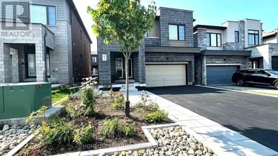 Building Photo - 83 Tango Cres