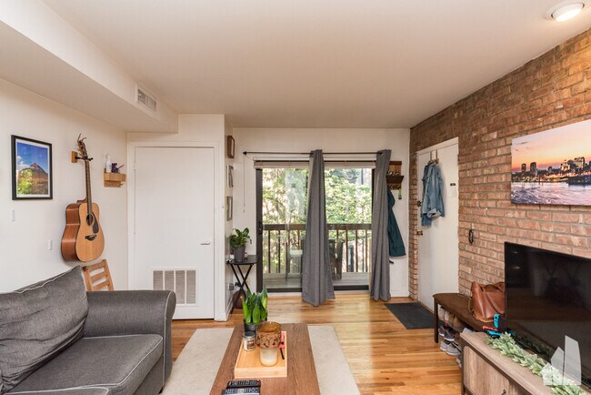 Foto del edificio - 803 W Oakdale Ave