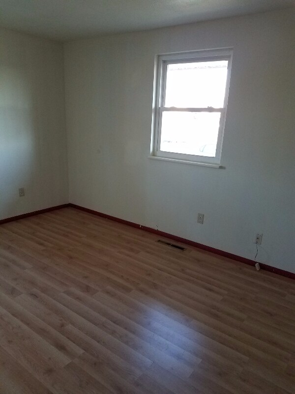 Foto del edificio - 7519 Harshmanville Rd