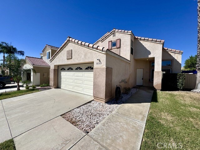 Building Photo - 39789 Via Castana