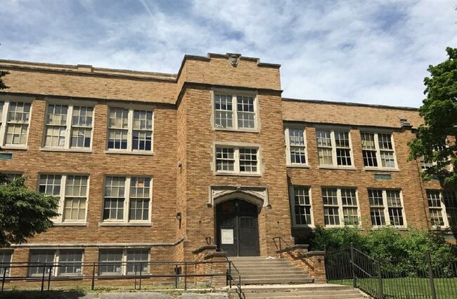 Building Photo - Edison School Apartments