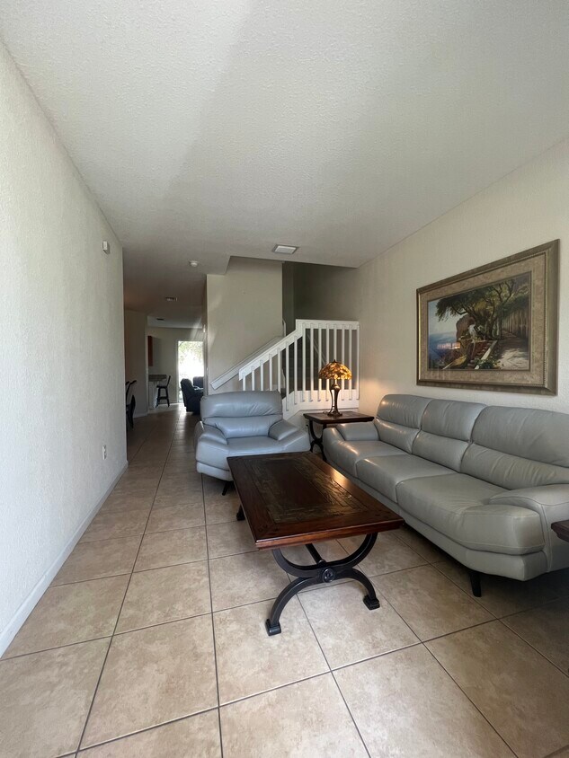 Photo - 938 NE 29th Ter (Homestead, FL)